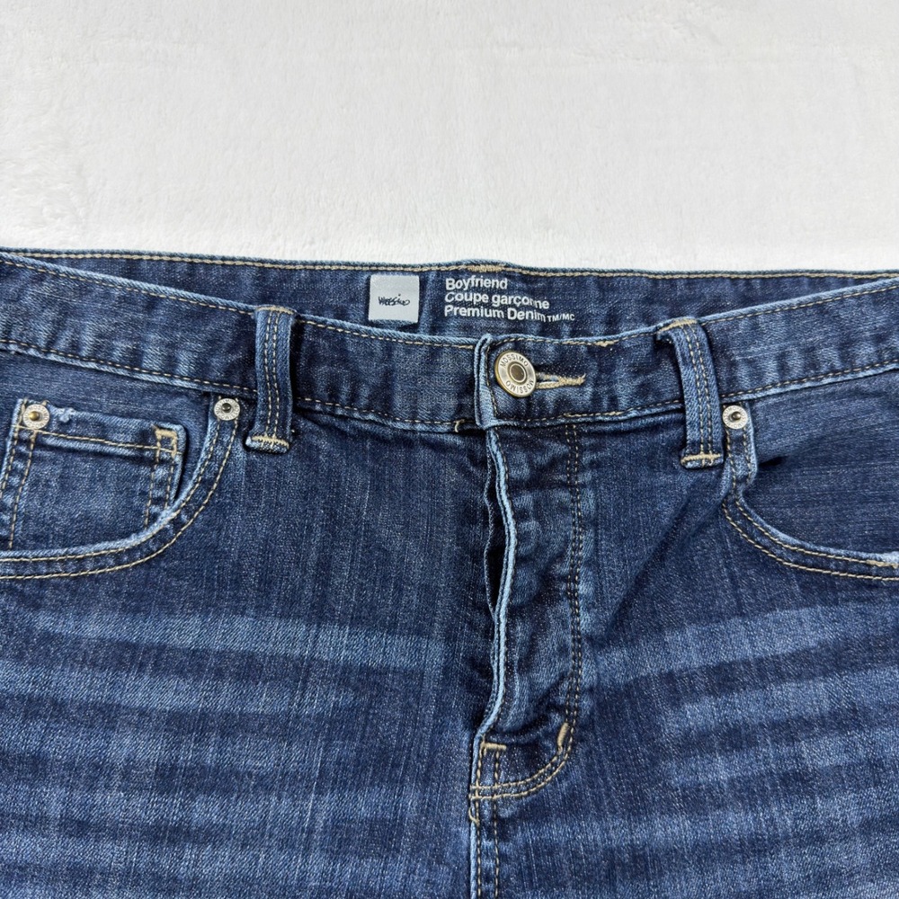 Mossimo Boyfriend Denim Shorts Womens 8 Dark Wash Blue Excellent Raw Hem Stretch - Picture 3 of 11